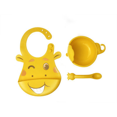 L'alimentation de bébé a placé libre de la forme BPA de girafe de bavoirs et de cuvettes de silicone adapté aux besoins du client