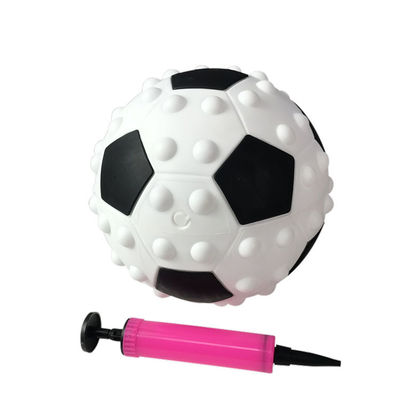 Jouets éducatifs de personne remuante de Toy Football Shape Stress Balls des enfants de soulagement d'inquiétude