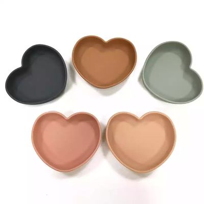 Le plat réglé de alimentation de bébé pour le prix usine de fruits a adapté la forme aux besoins du client Bpa de coeur libre