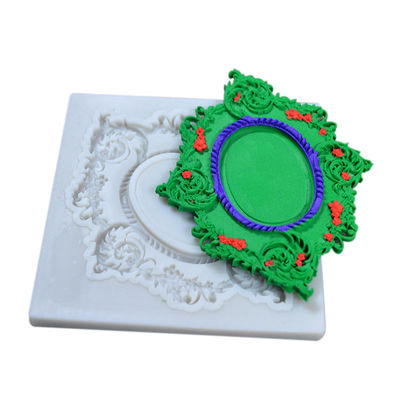 Les ustensiles de cuisson adaptés aux besoins du client de silicone tressent la forme catégorie comestible des moules du fondant 3D