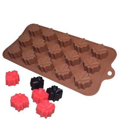 MHC crée des moules de chocolat sur mesure avec des outils de gâteau approuvés par la FDA